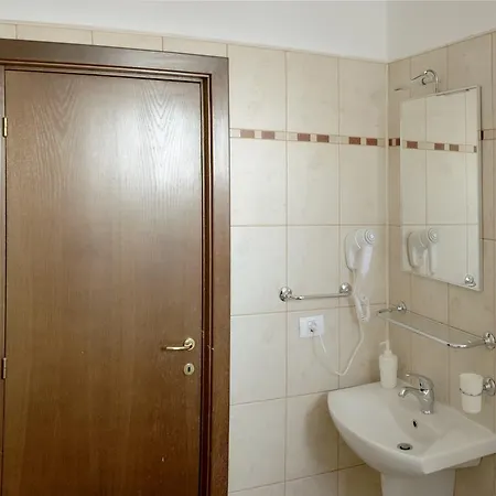 Travel - Marten City Apartment